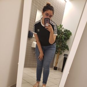 Meet your Posher, Denise